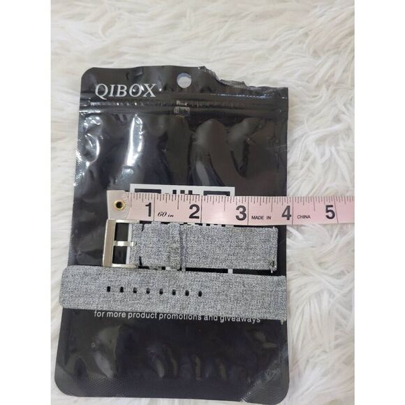 Qibox Versa Fitbit Gray Canvas Band, Adjustable Strap - Picture 6 of 6